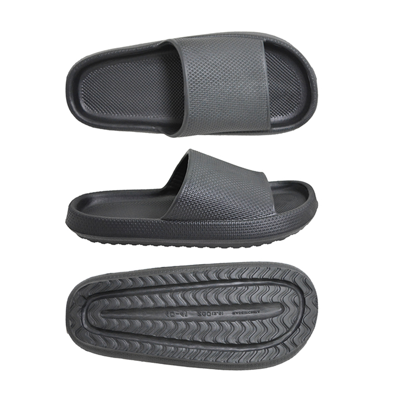 Men's injection slippers