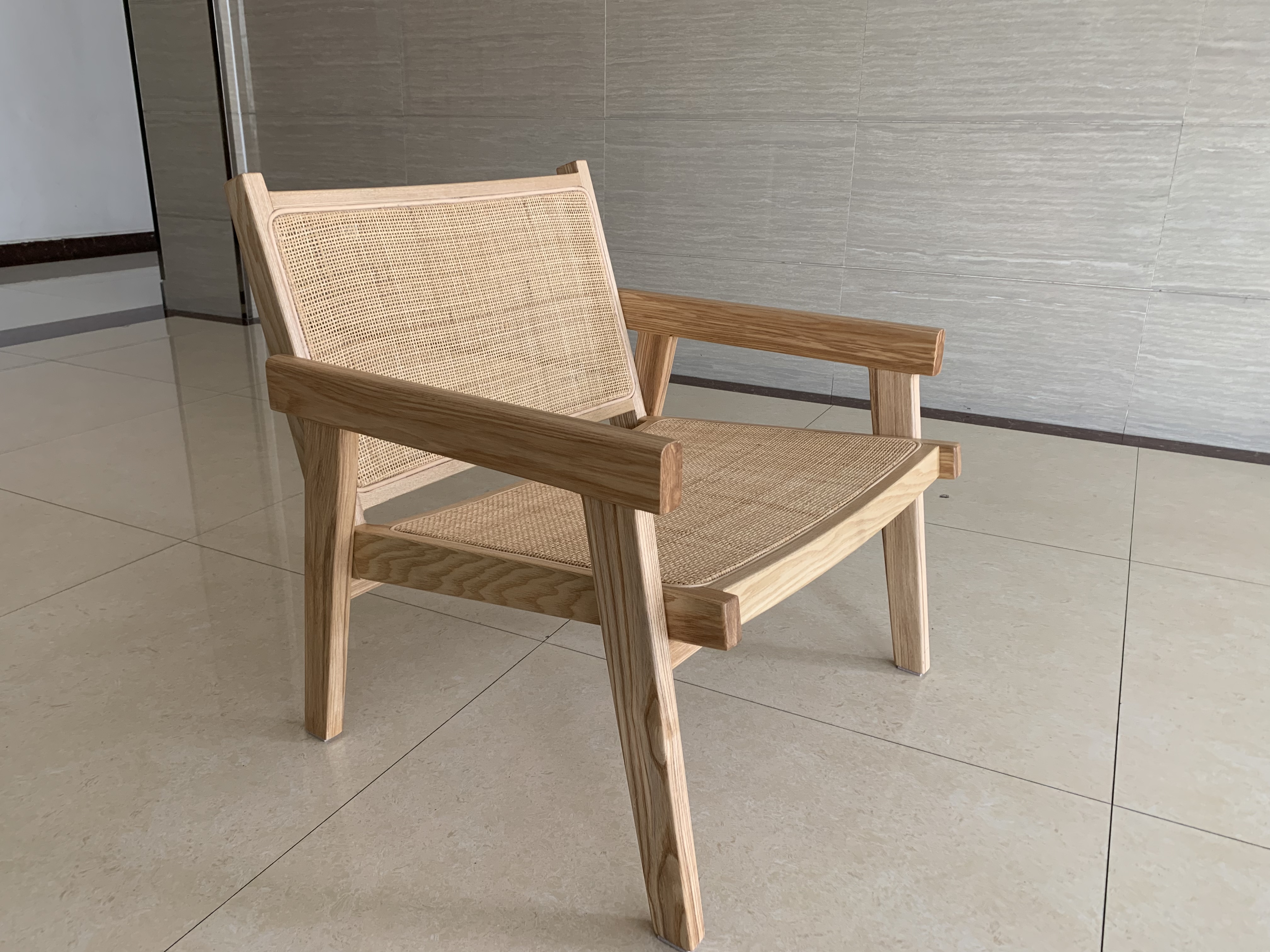 JMIndustries Group – sofá de cuero 3
