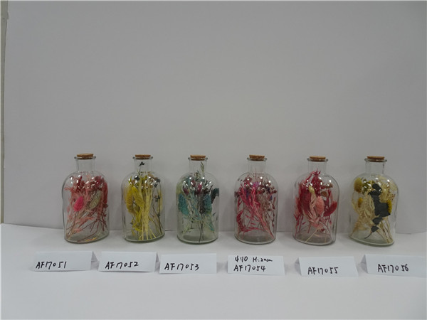 Glass Vase Inside With Dried Flowers Decoration