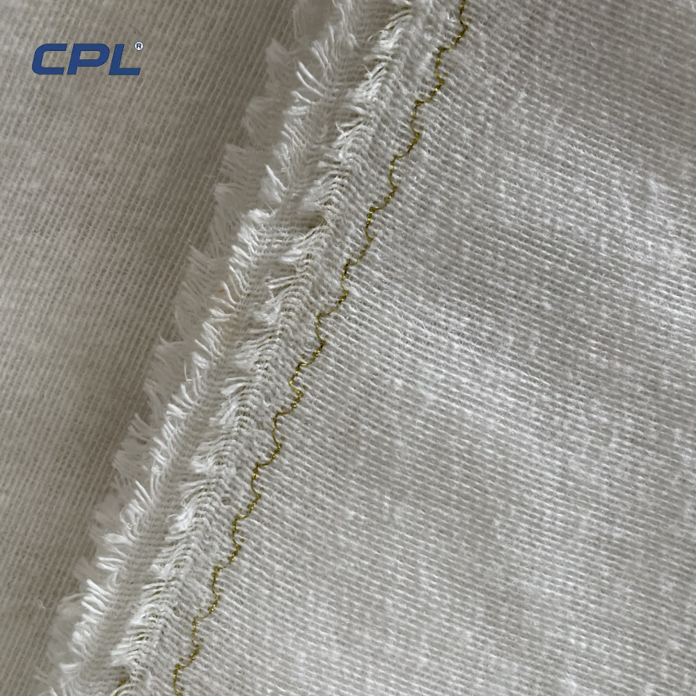 Weft-insertion fusible interlining