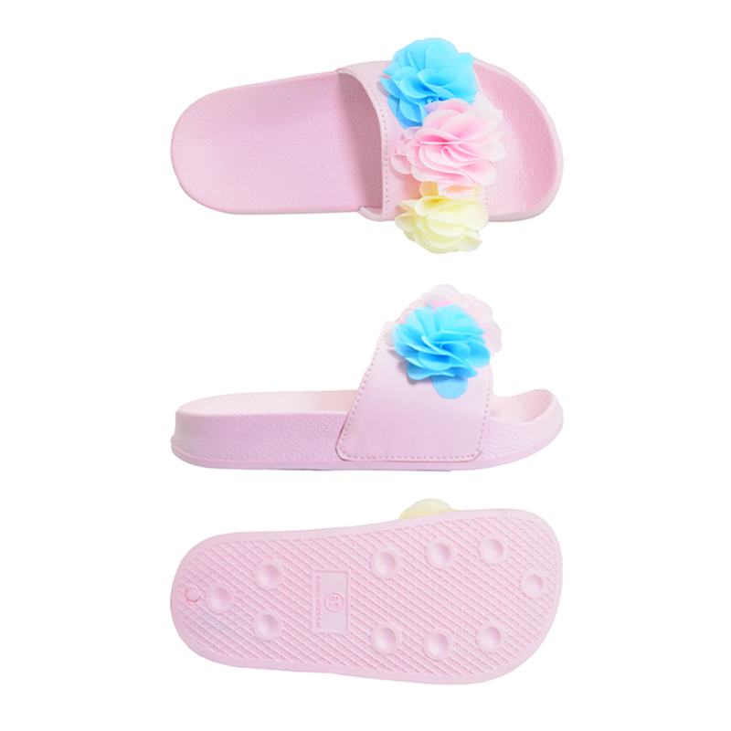 Children's injection slippers