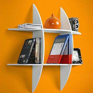 Well shaped shelf/floating shelf