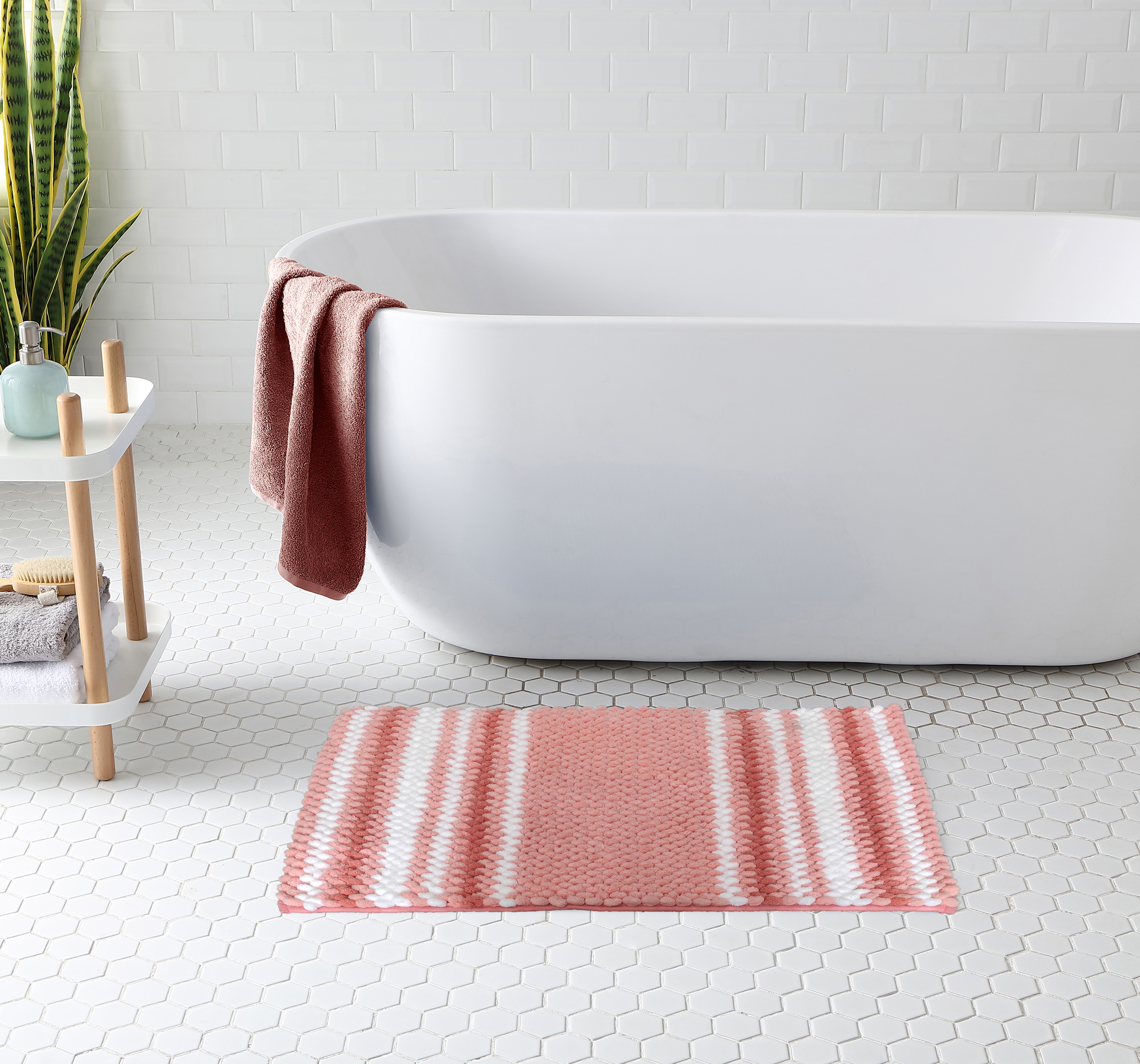 Chenille bath mat
