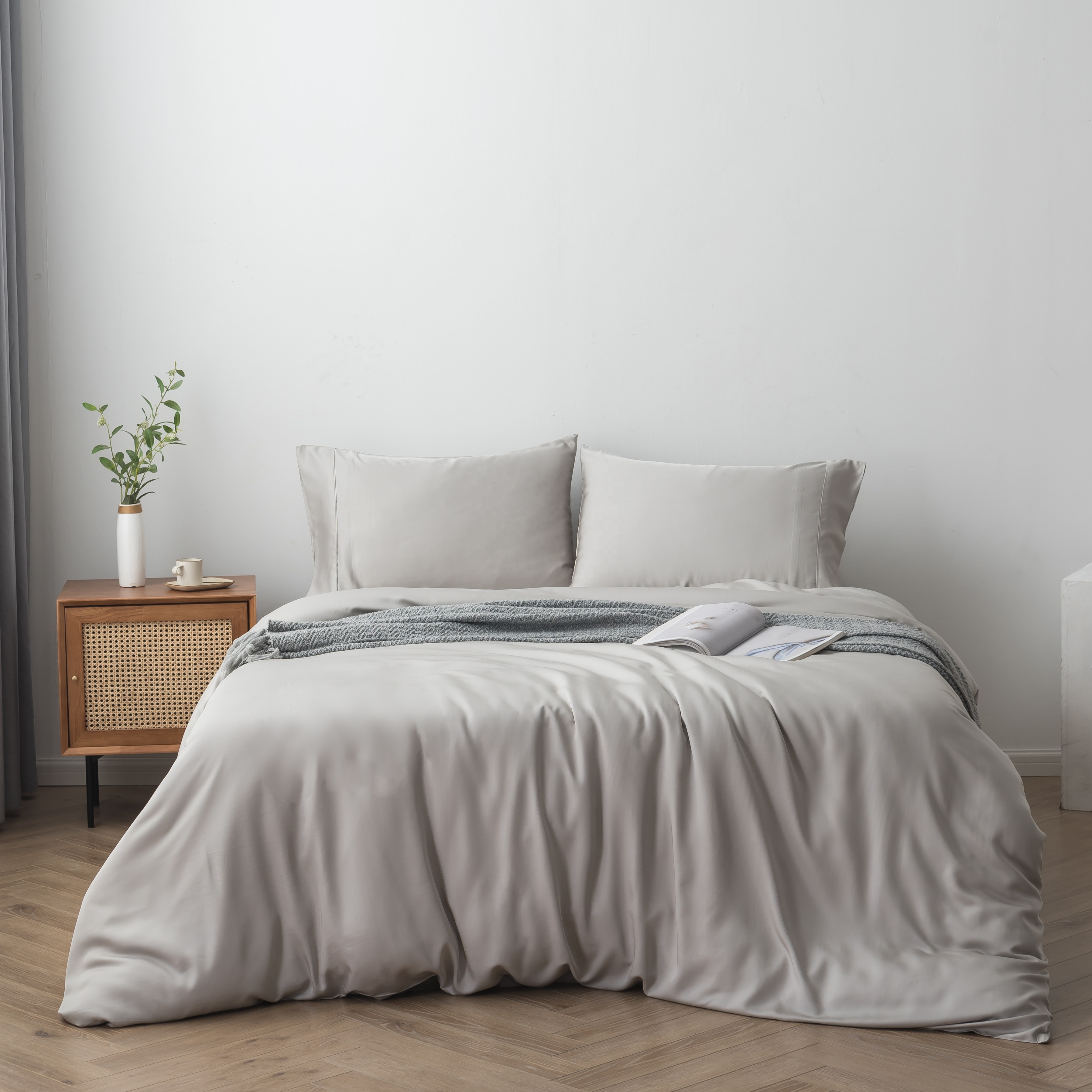 Eco friendly OEKO-100 300TC 100% bamboo rayon bed sheet set bedding set sheet wholesale