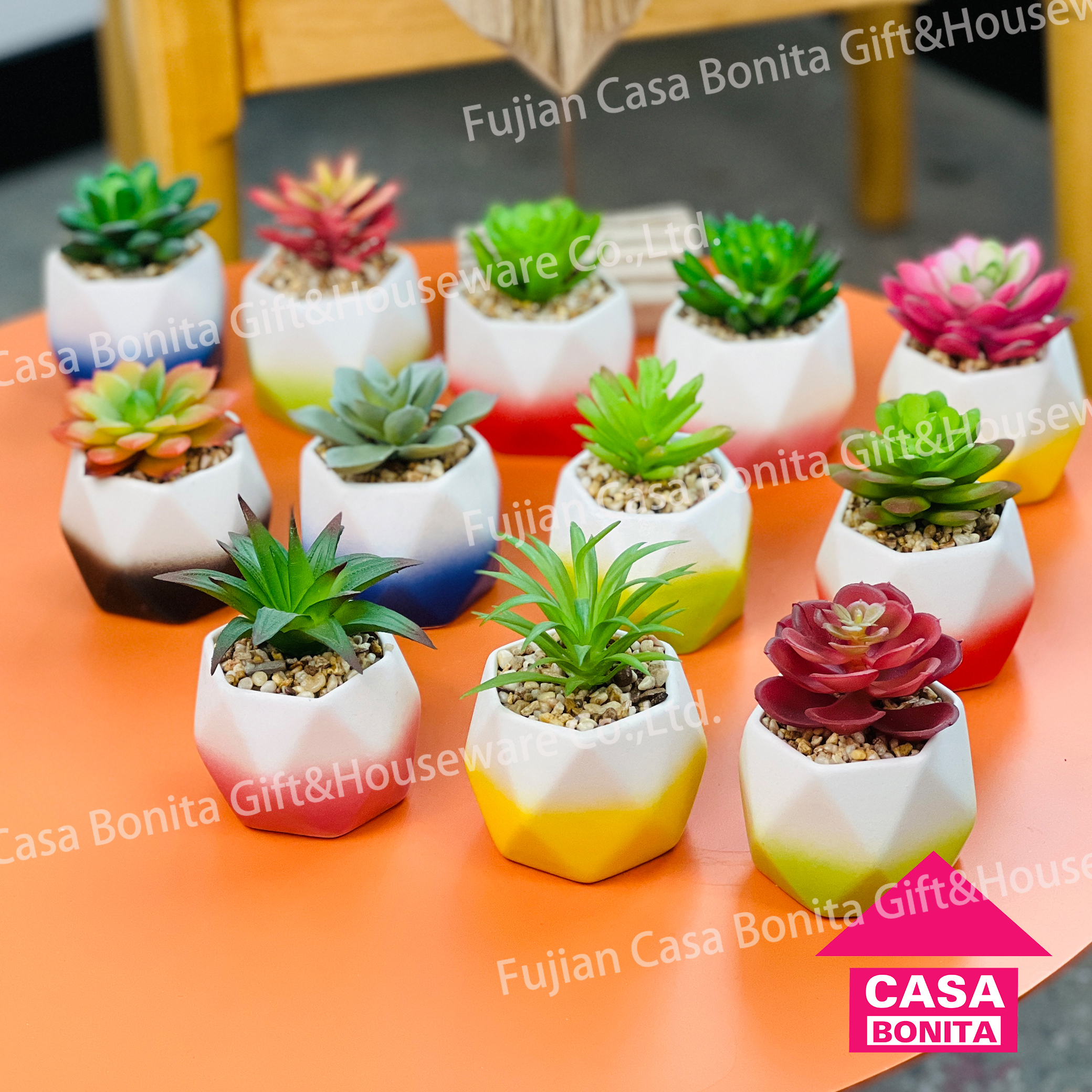 Small flower pot decoration