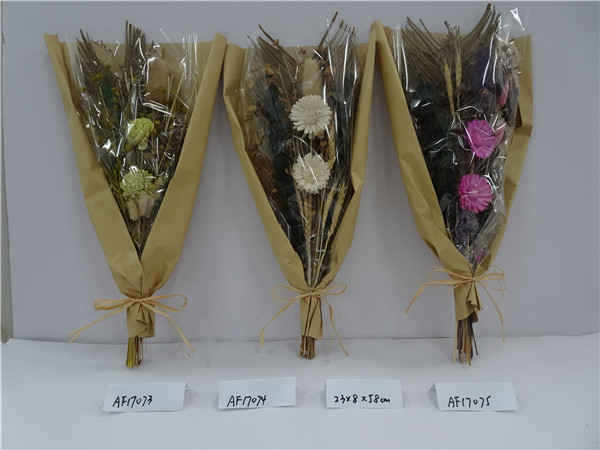 Big Dried Flowers In Bunch