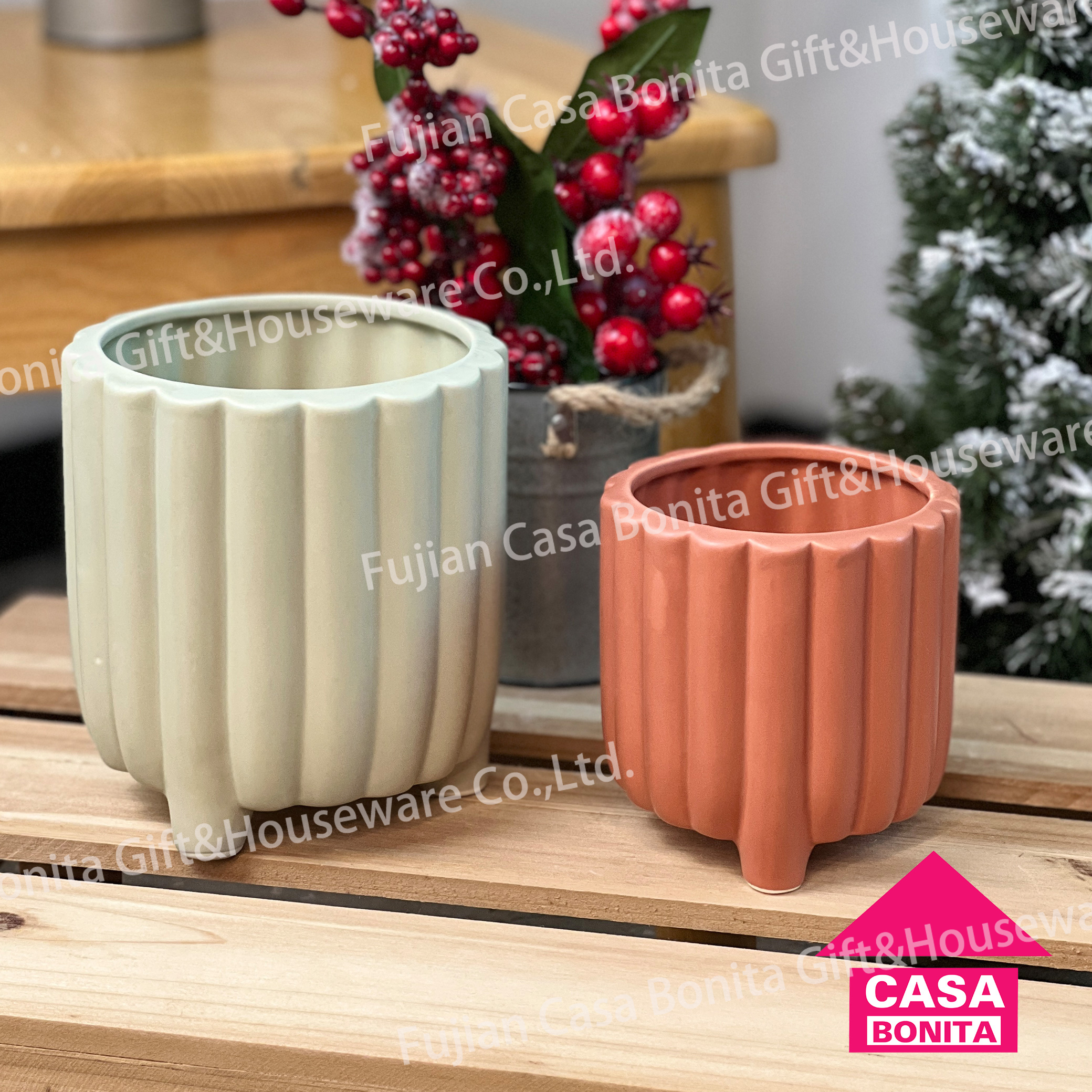 Ceramic flower pot decoration
