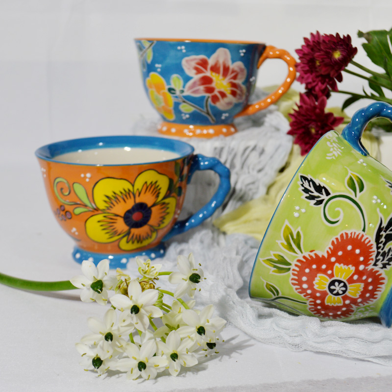 Ceramic cup
