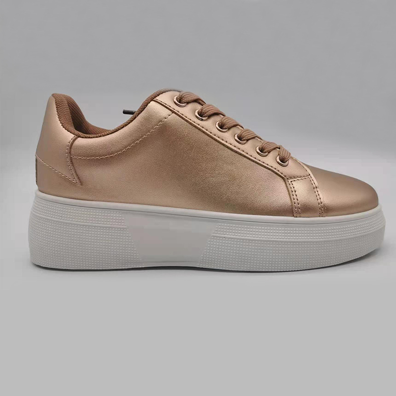 Women's casual shoes