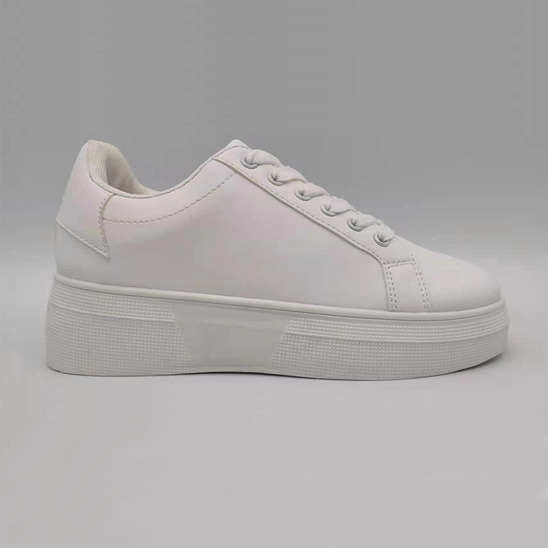 Women's casual shoes