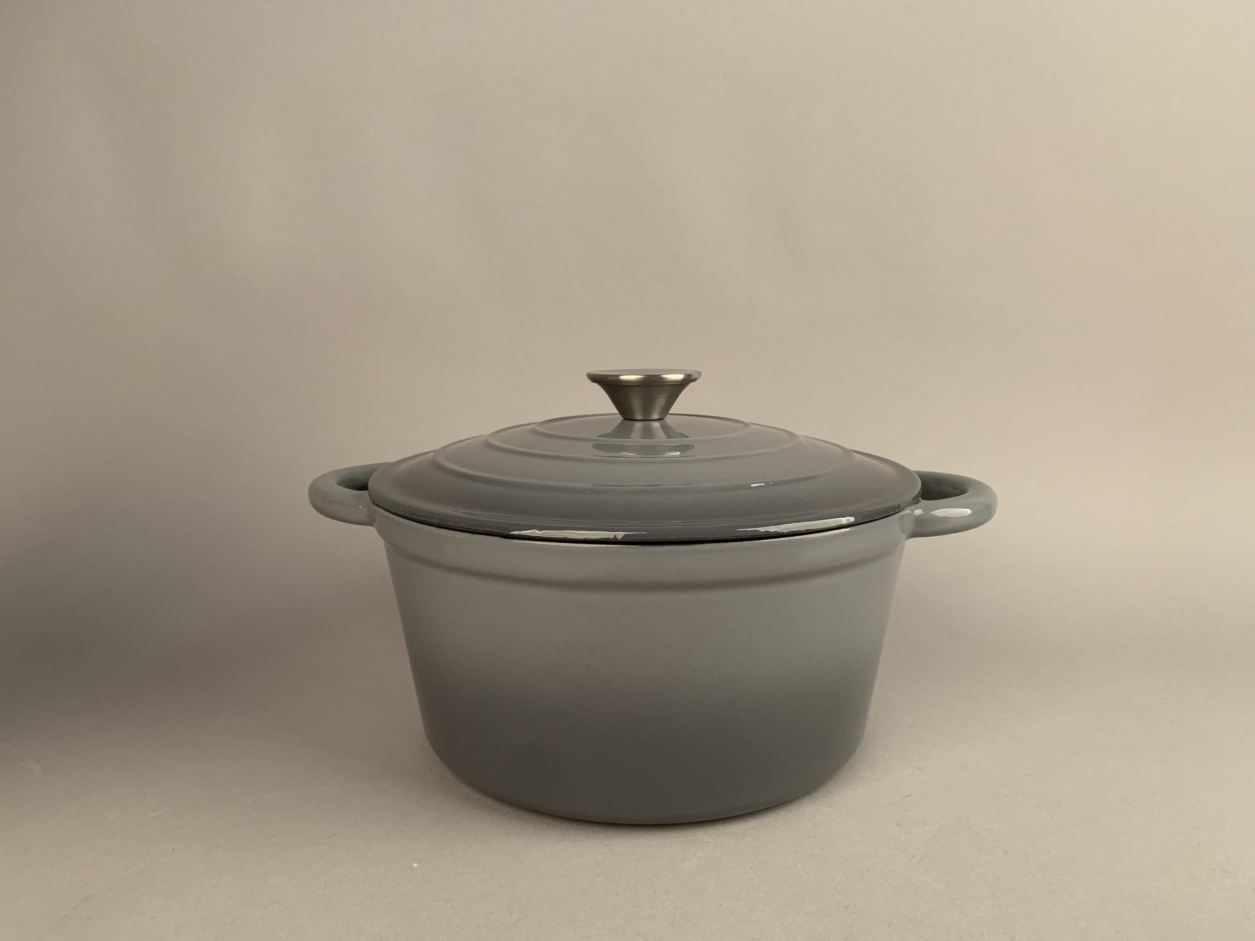 Cast iron enamel casserole
