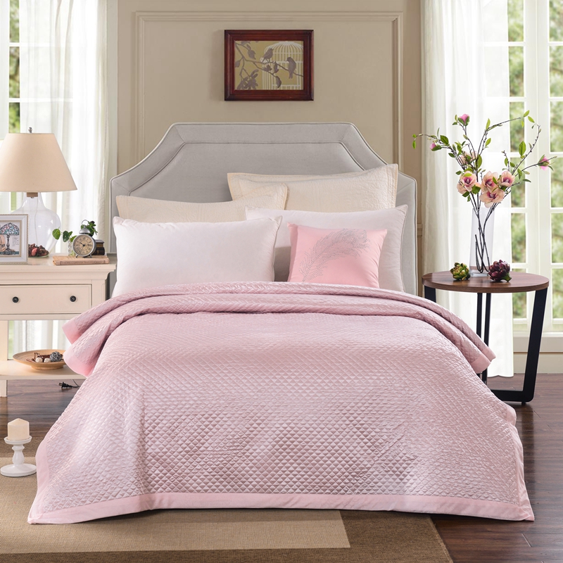 Satin Quilted Blanket Set