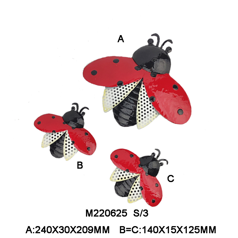 Metal Beetle wallplaque
