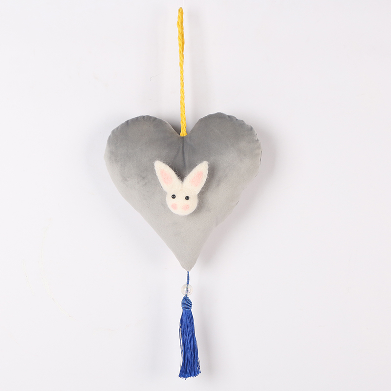 Cloth heart pendant
