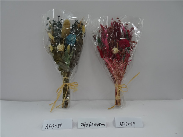 Big Dried Flowers In Bunch
