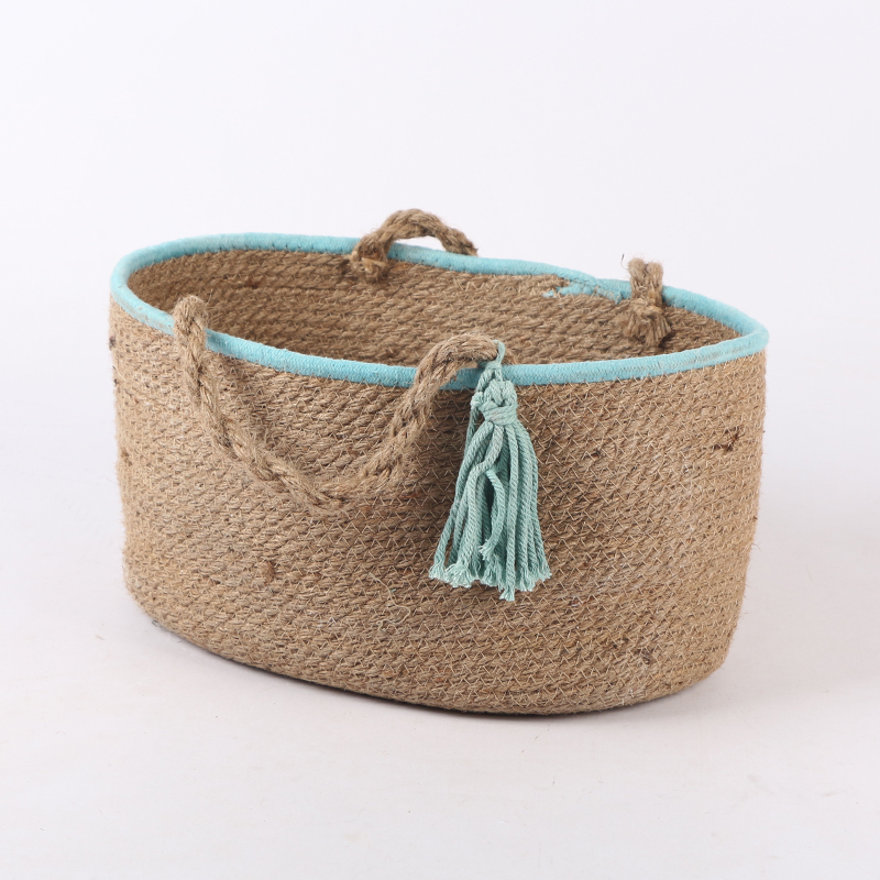 Oval hemp rope basket