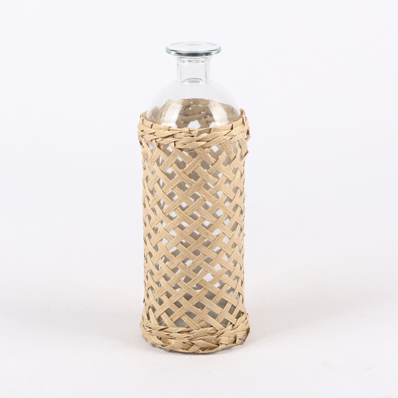 Mat-straw weaving vase