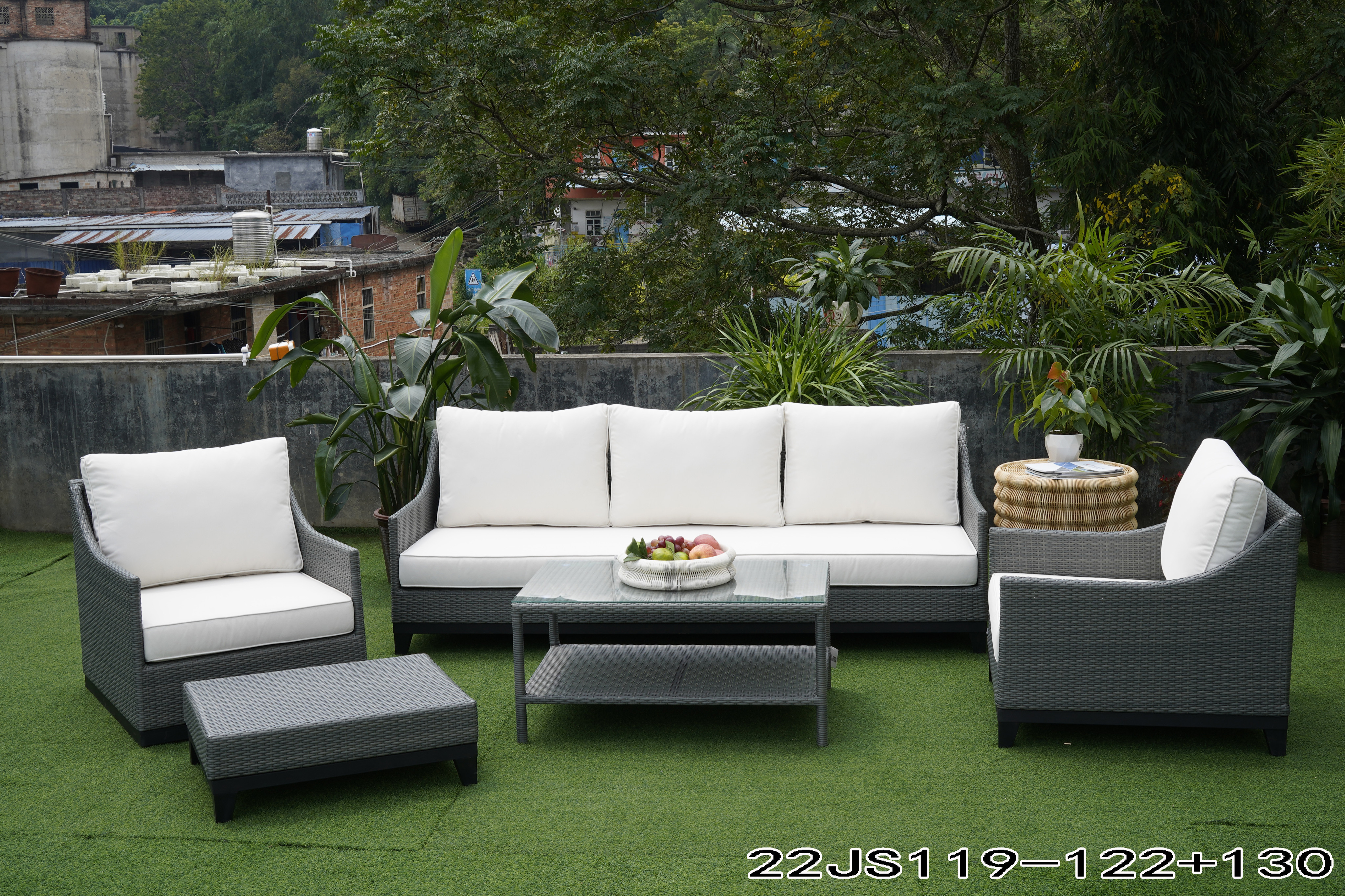 Sketchy rattan modular patio sofa set