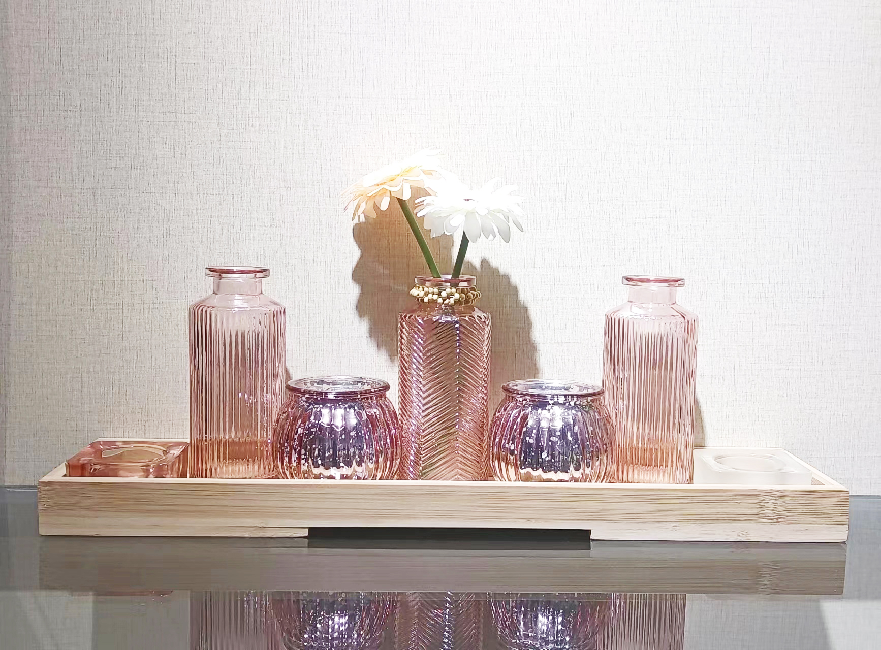 Metallic -finished glass vase& candle holder set