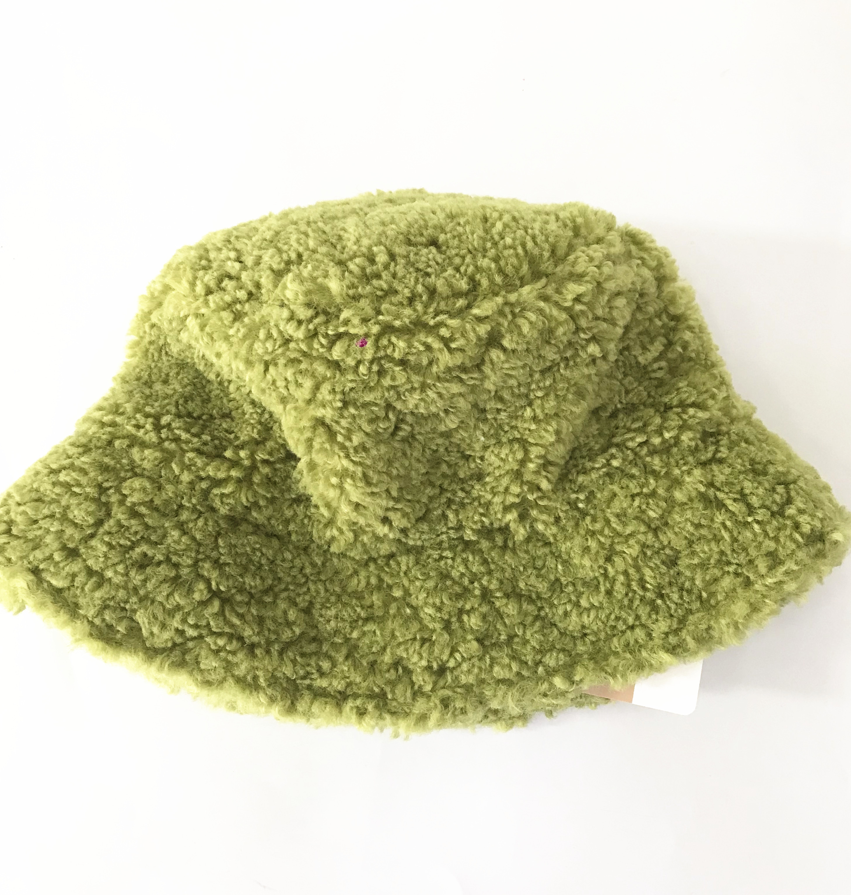 Fake fur bucket hat