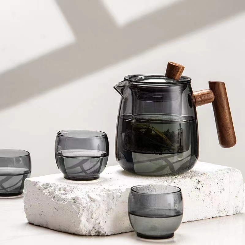 Separate tea cup set