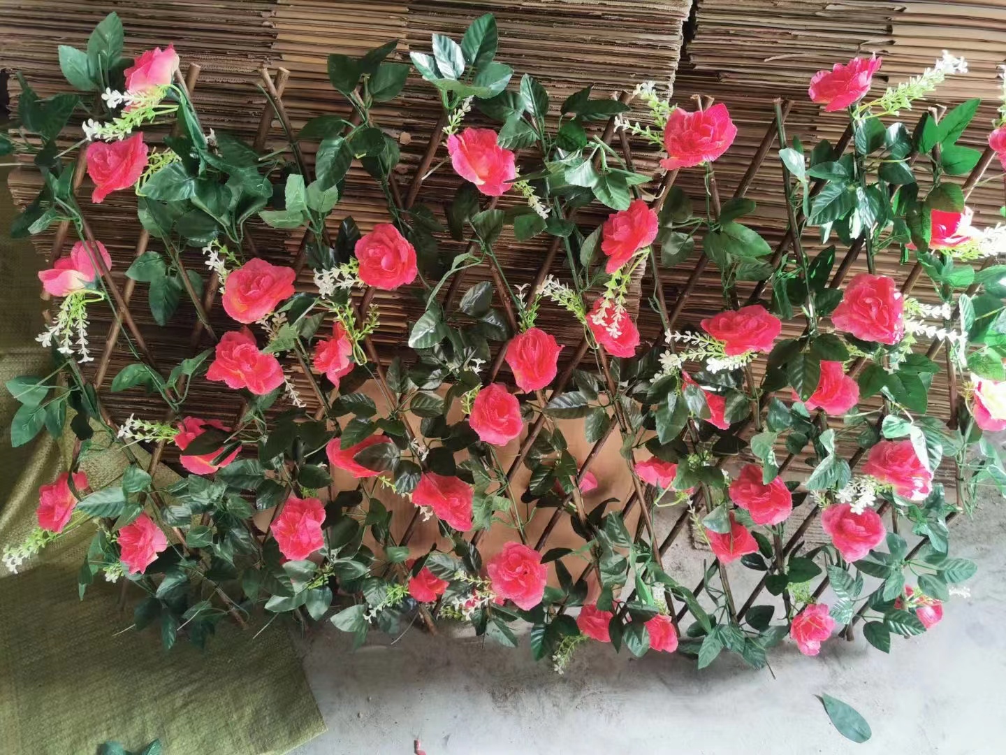 willow expanding trellis with artificial leaf willow trellis with artificial flowers