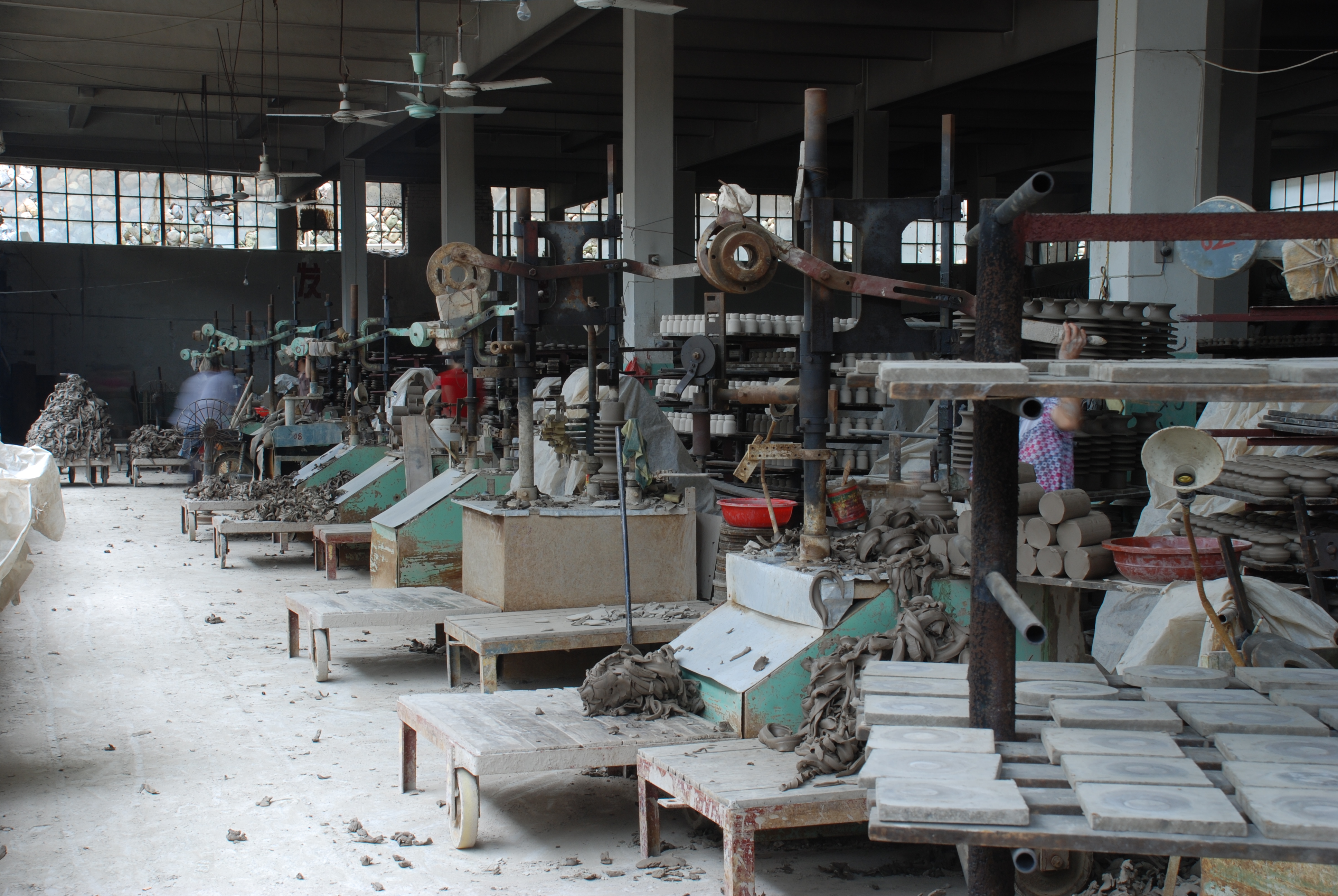 Fuzhou Xinxing Rui Import and Export Co., Ltd. – electrical ceramics 3