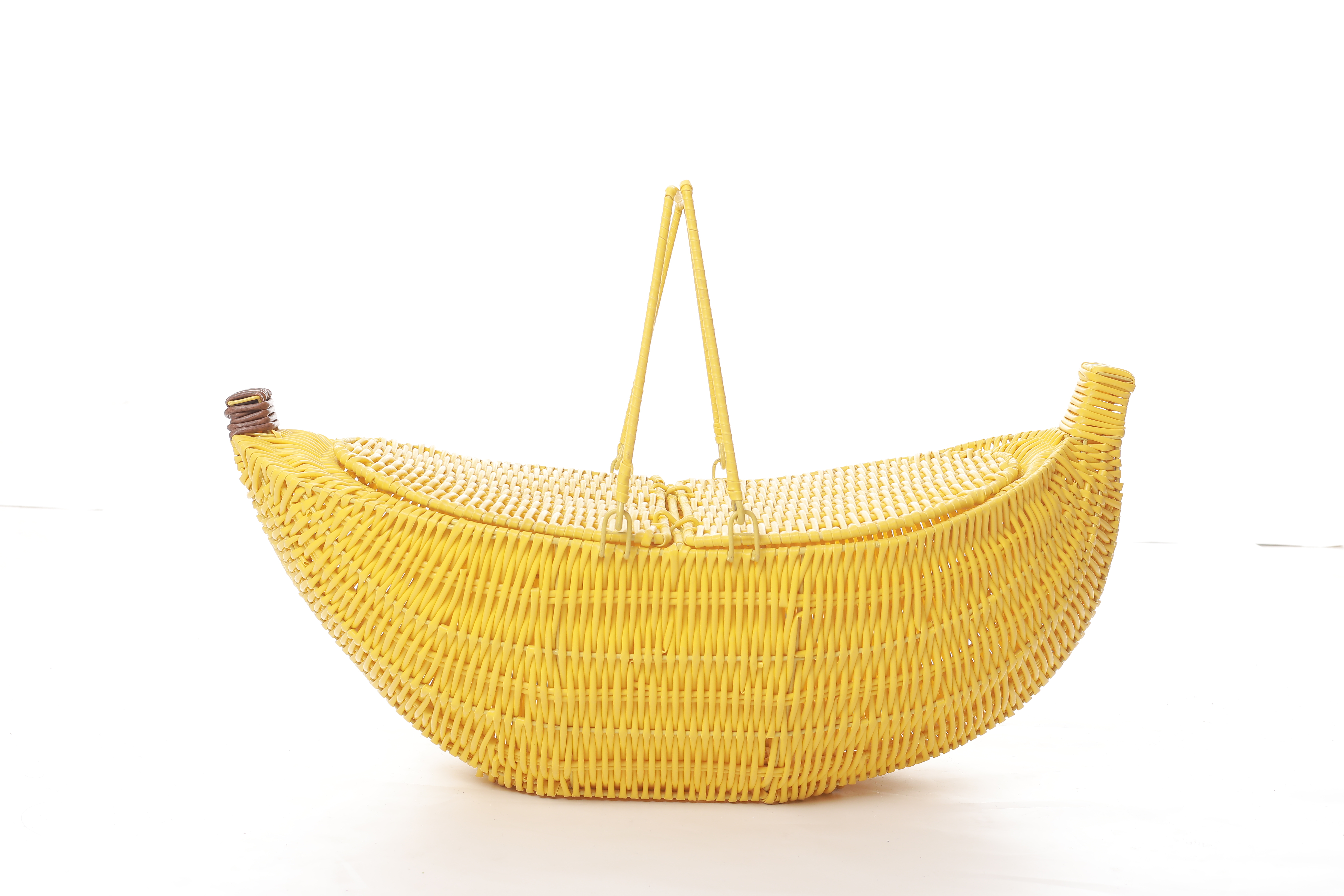 Banana boat shape plastic rattan handwoven flatware caddy picnic basket