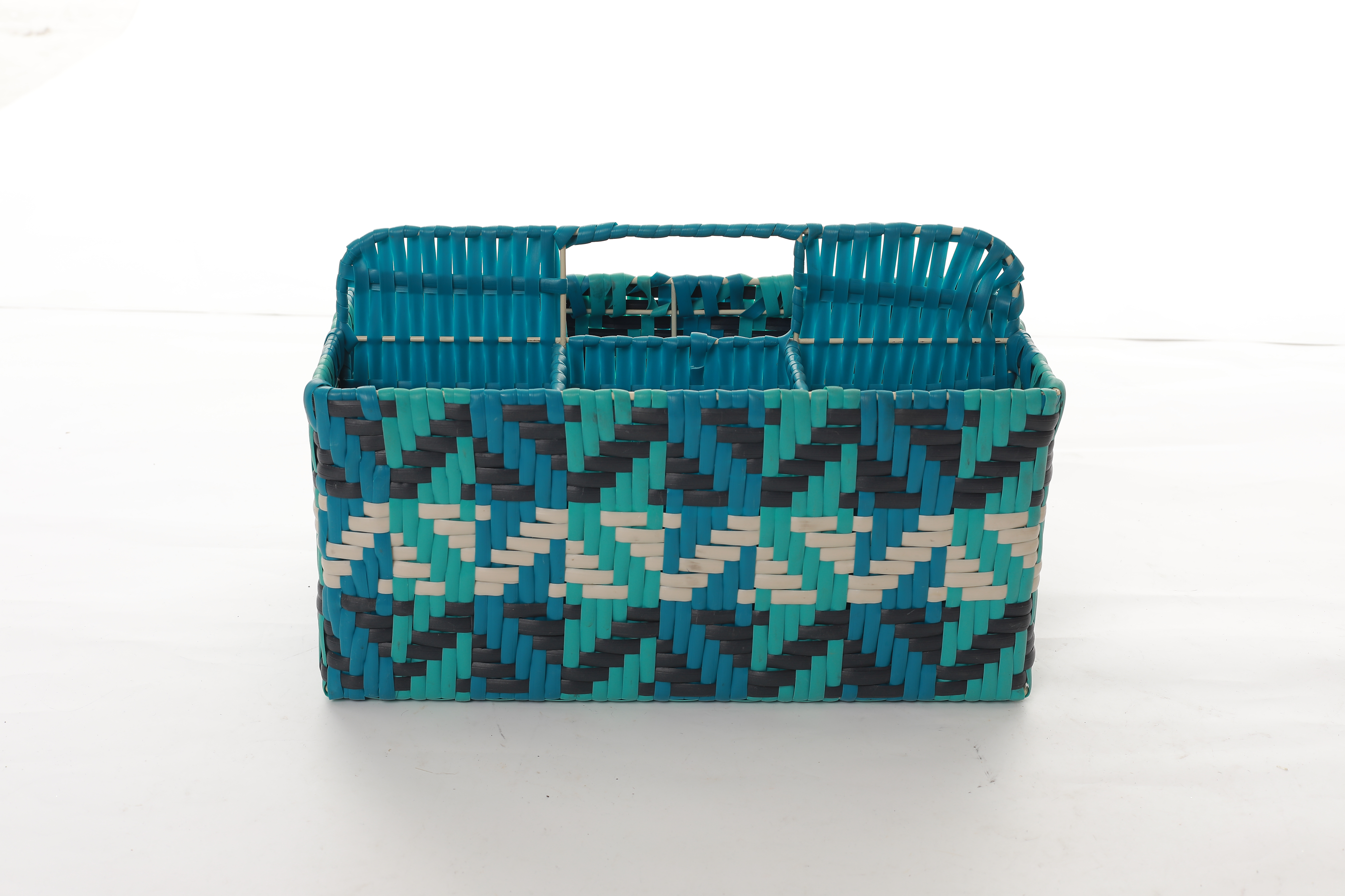 PE Rattan Hand-woven Flatware Caddy Picnic Basket