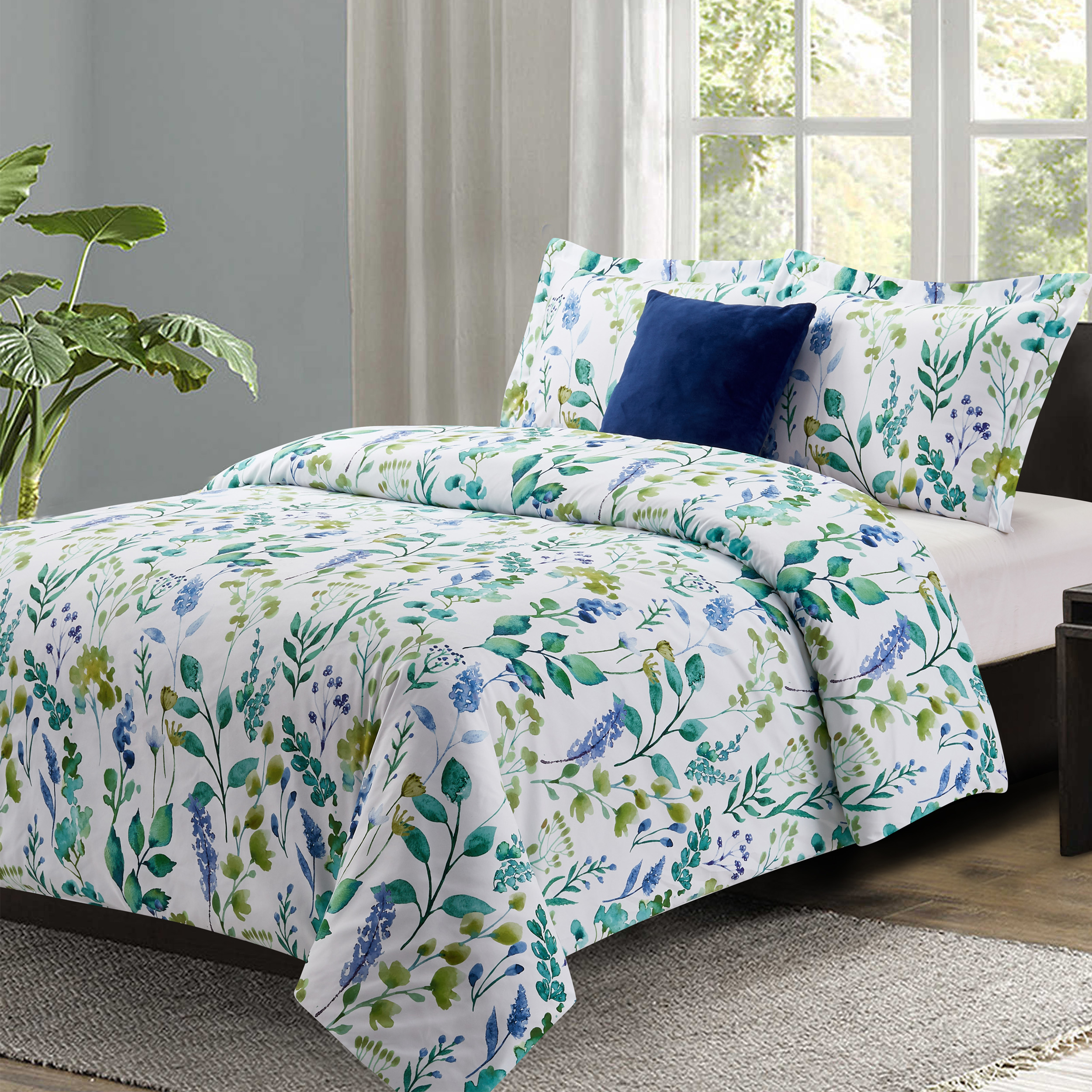 Green Leaves Print Comforter Set