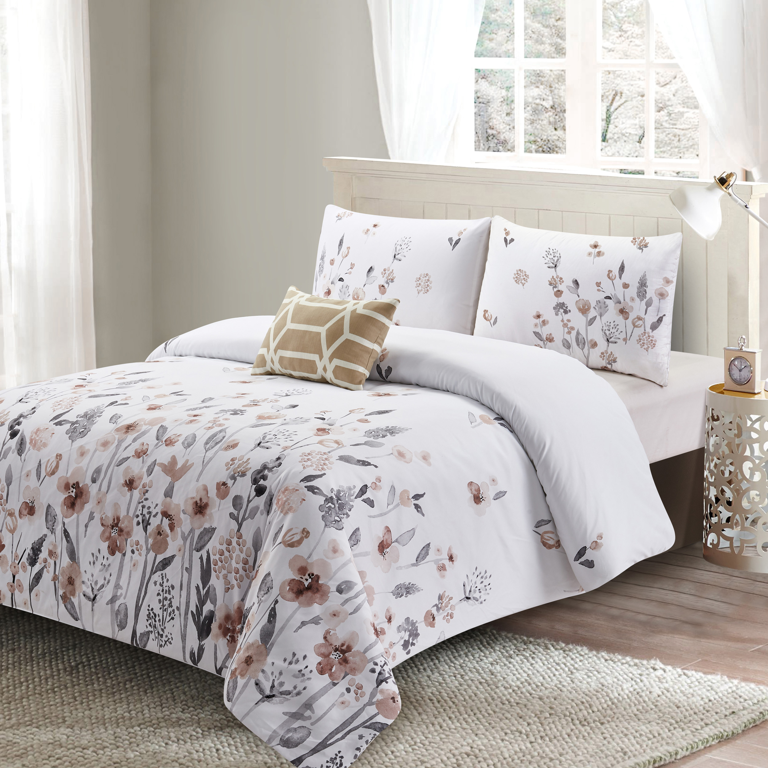 Leaves print comforter set