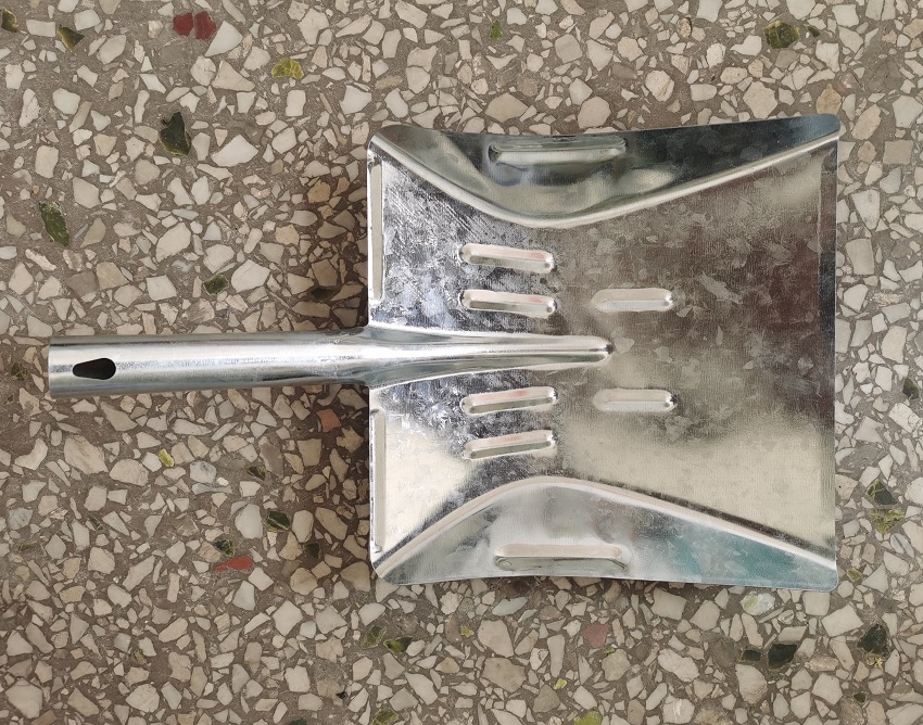 dustpan