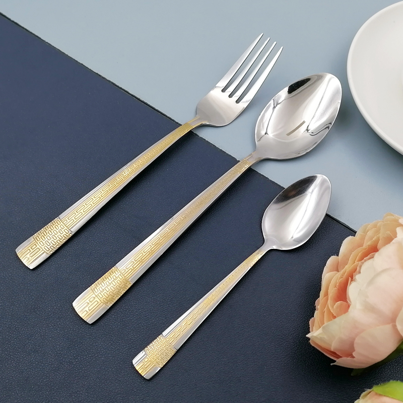 Middle-East Market Gold Plating cutlery set of stainless steel square handle