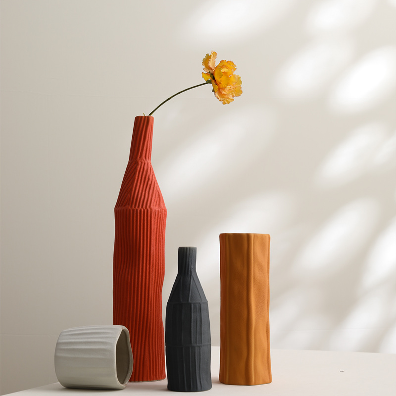 Ceramic frosted geometric vase