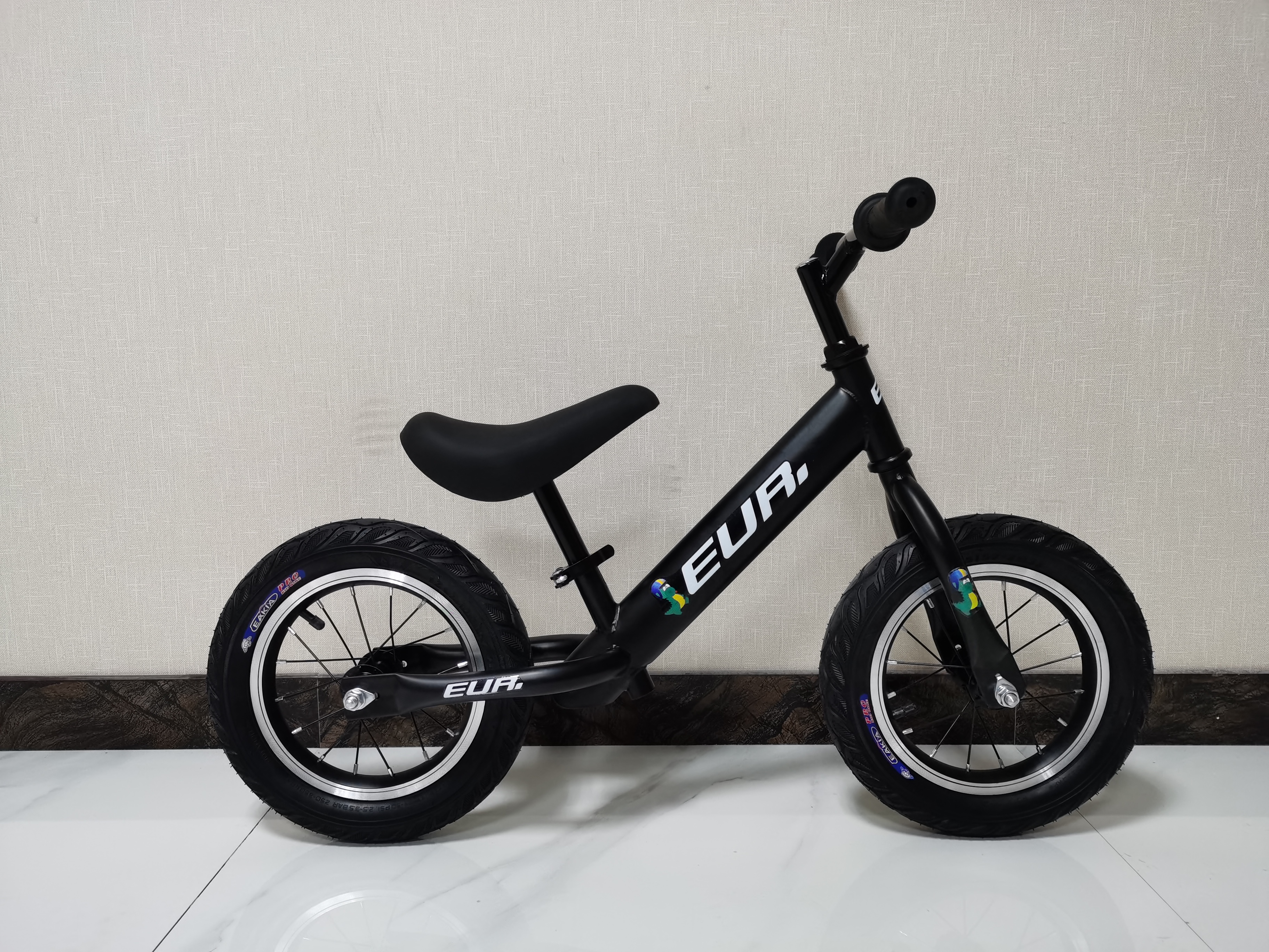 XINGTAI XINWANG TRADE & AGENT CO., LTD – cadena de bicicleta 1