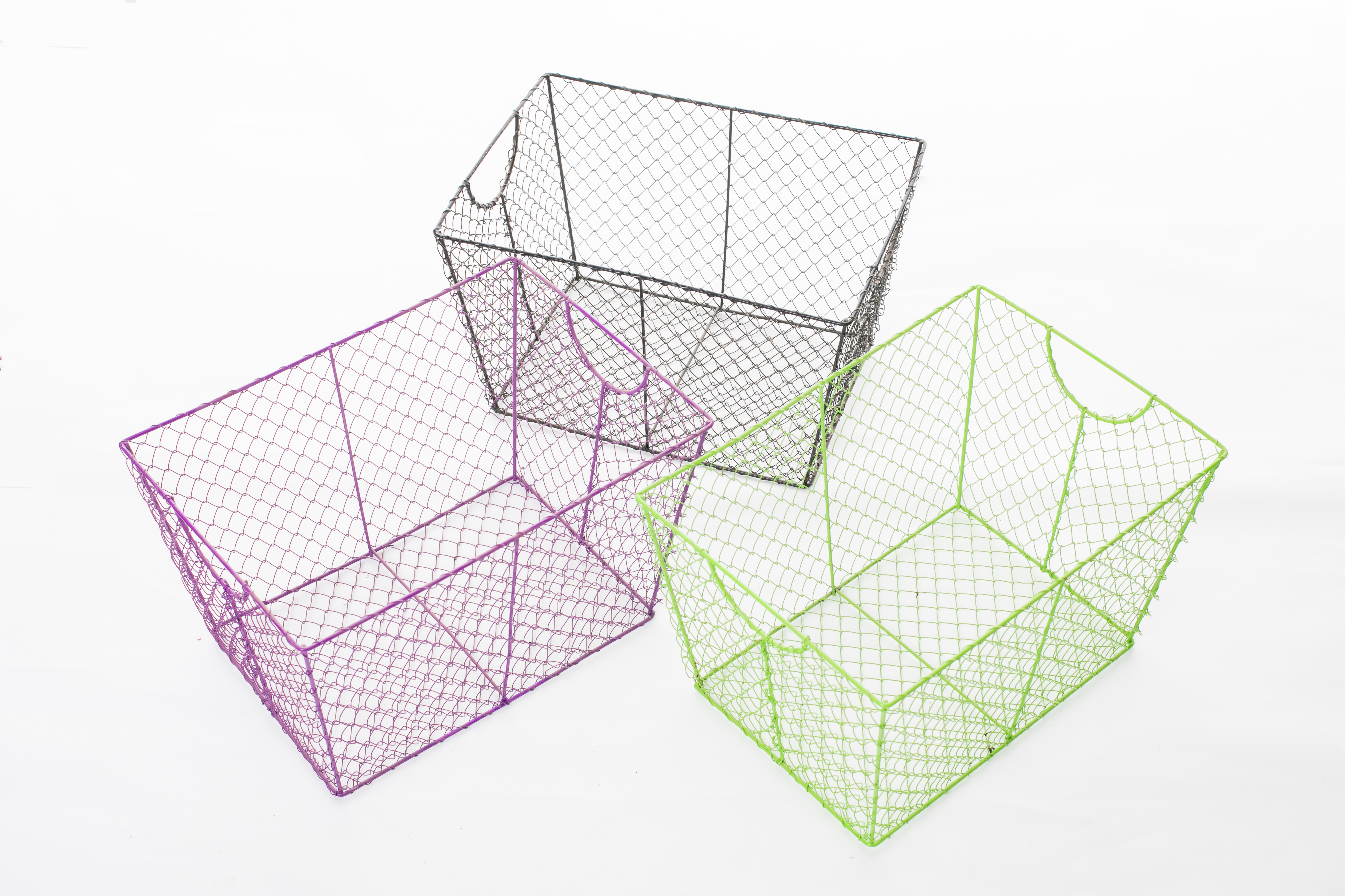 Chicken Wire Basket With Cutout Handle