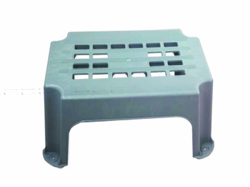Plastic step stool