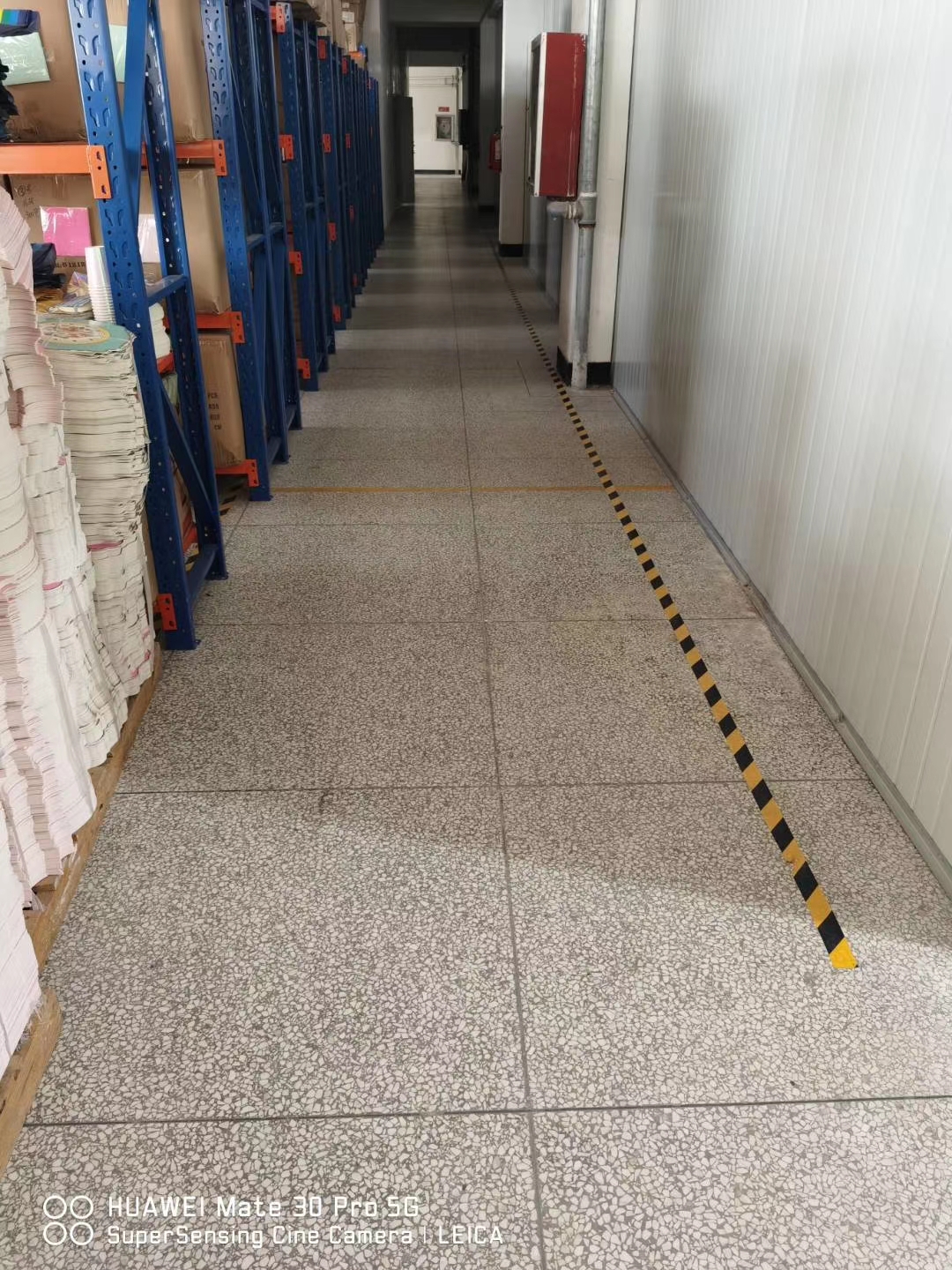 Yiwu Sandi Paper Products Co., Ltd. – other party supplies and decorations 2