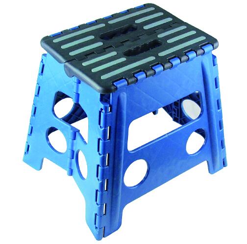 18“ anti-slip folding stool
