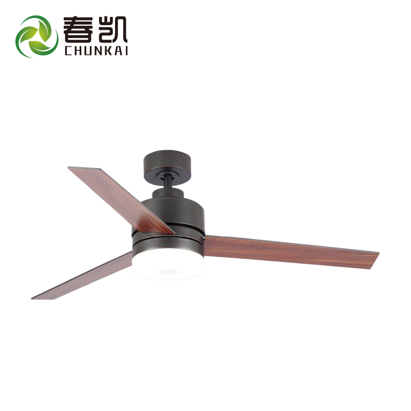 Decorative 52 inch/1320mm remote ceiling fan with 3 blades, with metal in painting with light.