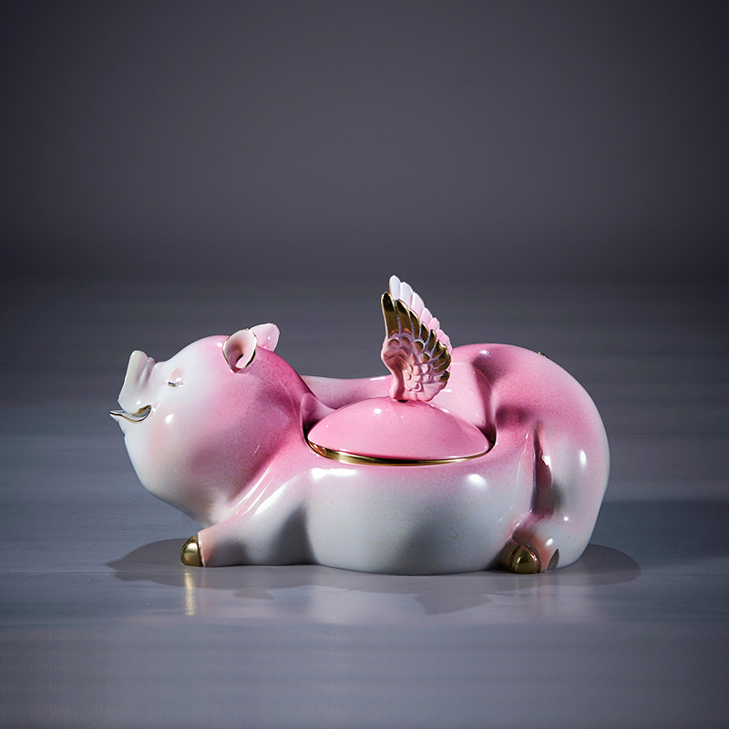 Pig ashtray
