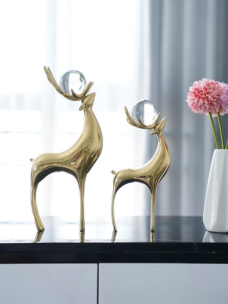Deer shaped decorations