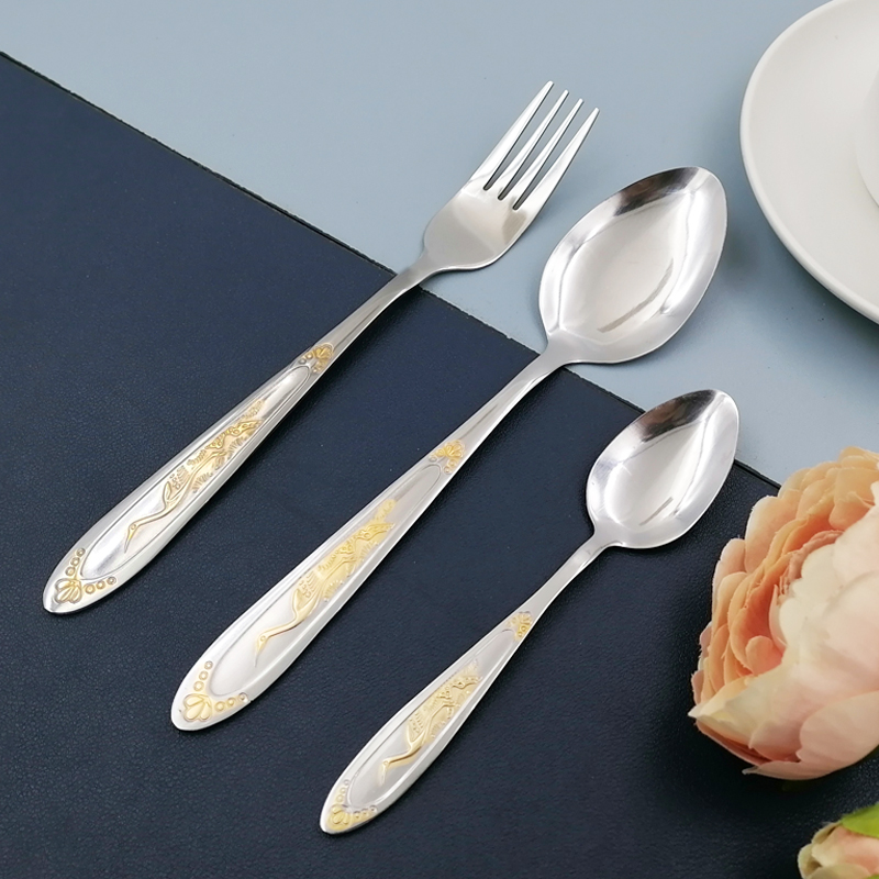 Glod cutlery set 3 pc of swan design