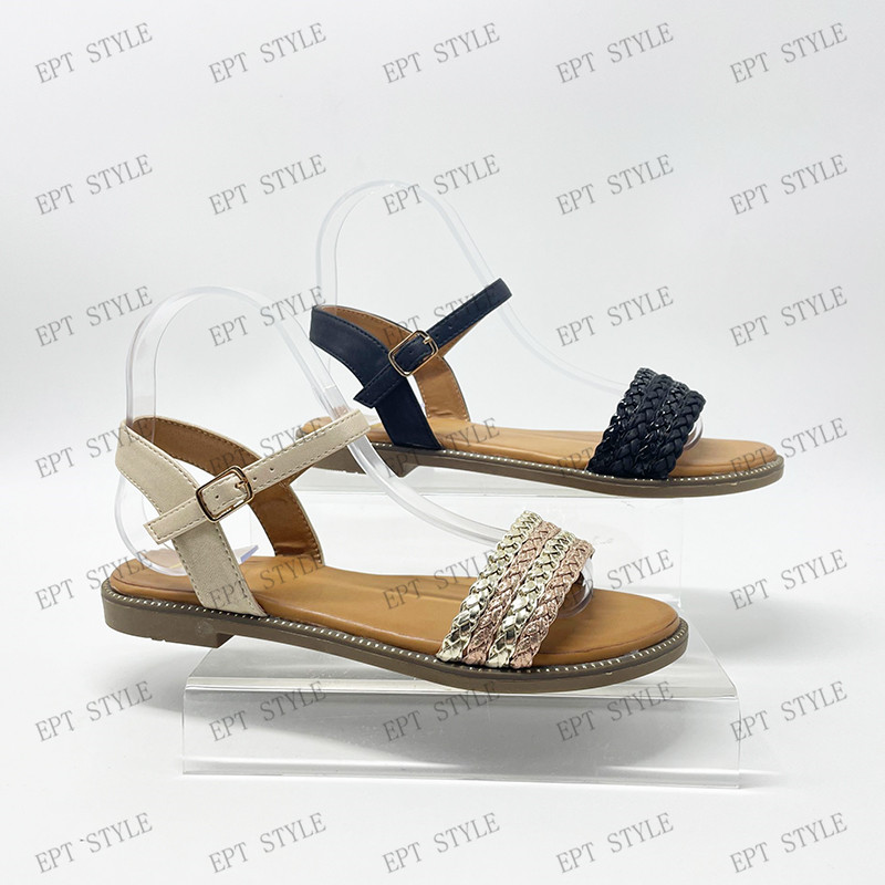 Lady Flat Sandals