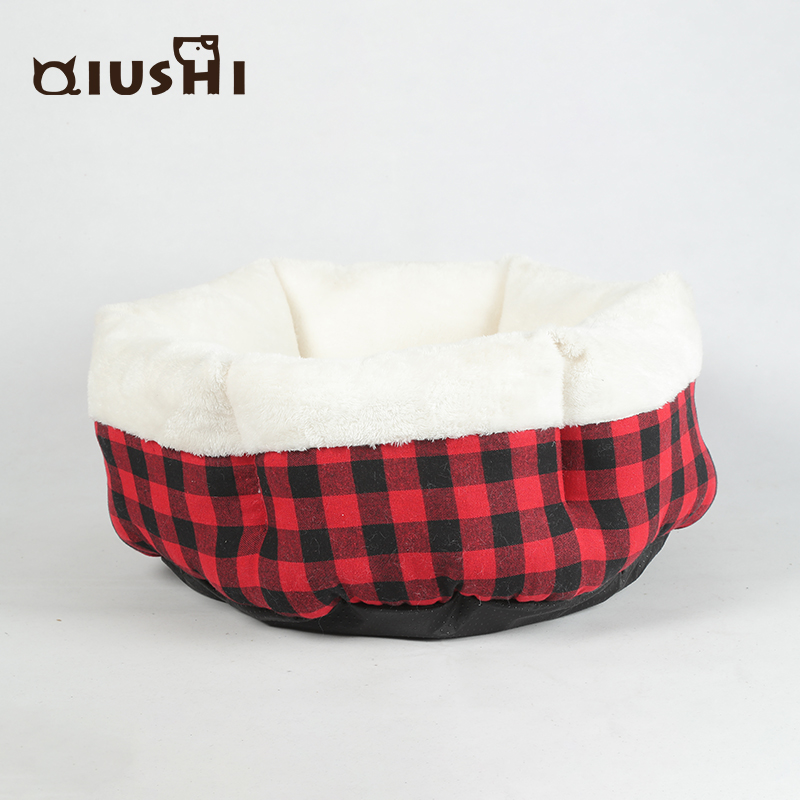 christmas pet bed
