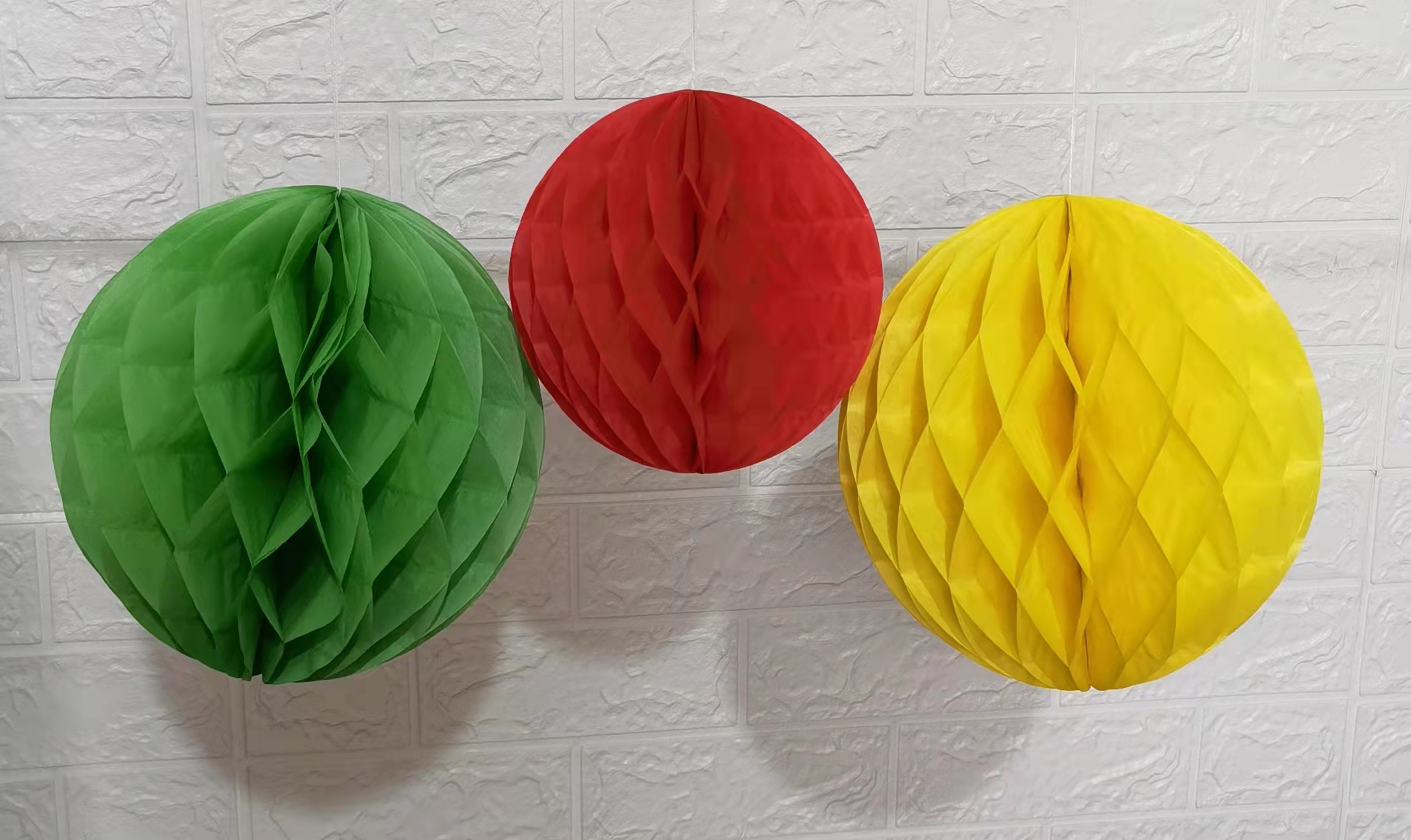 Hanging Honeycomb Balls