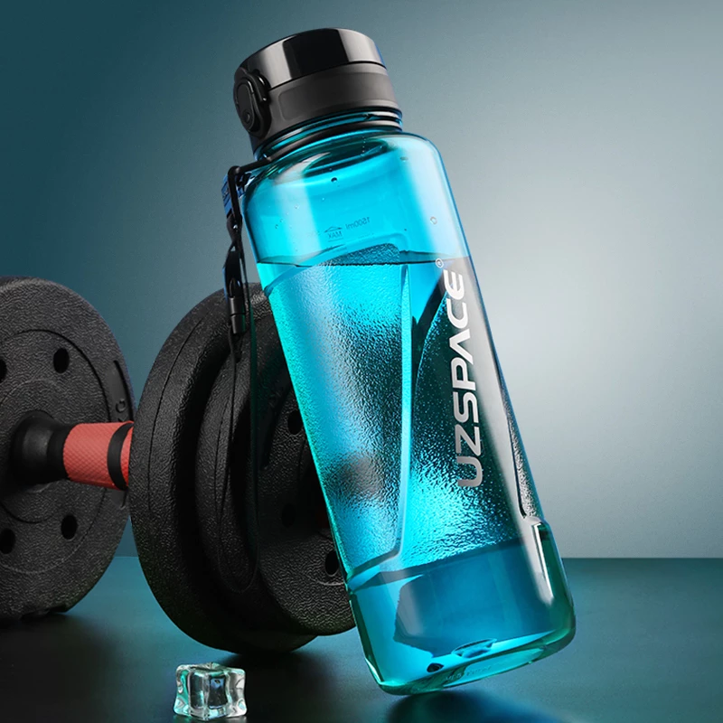 UZSPACE 1.5L athlete running Sports Gym plastic customized clear motivational water bottle with rope