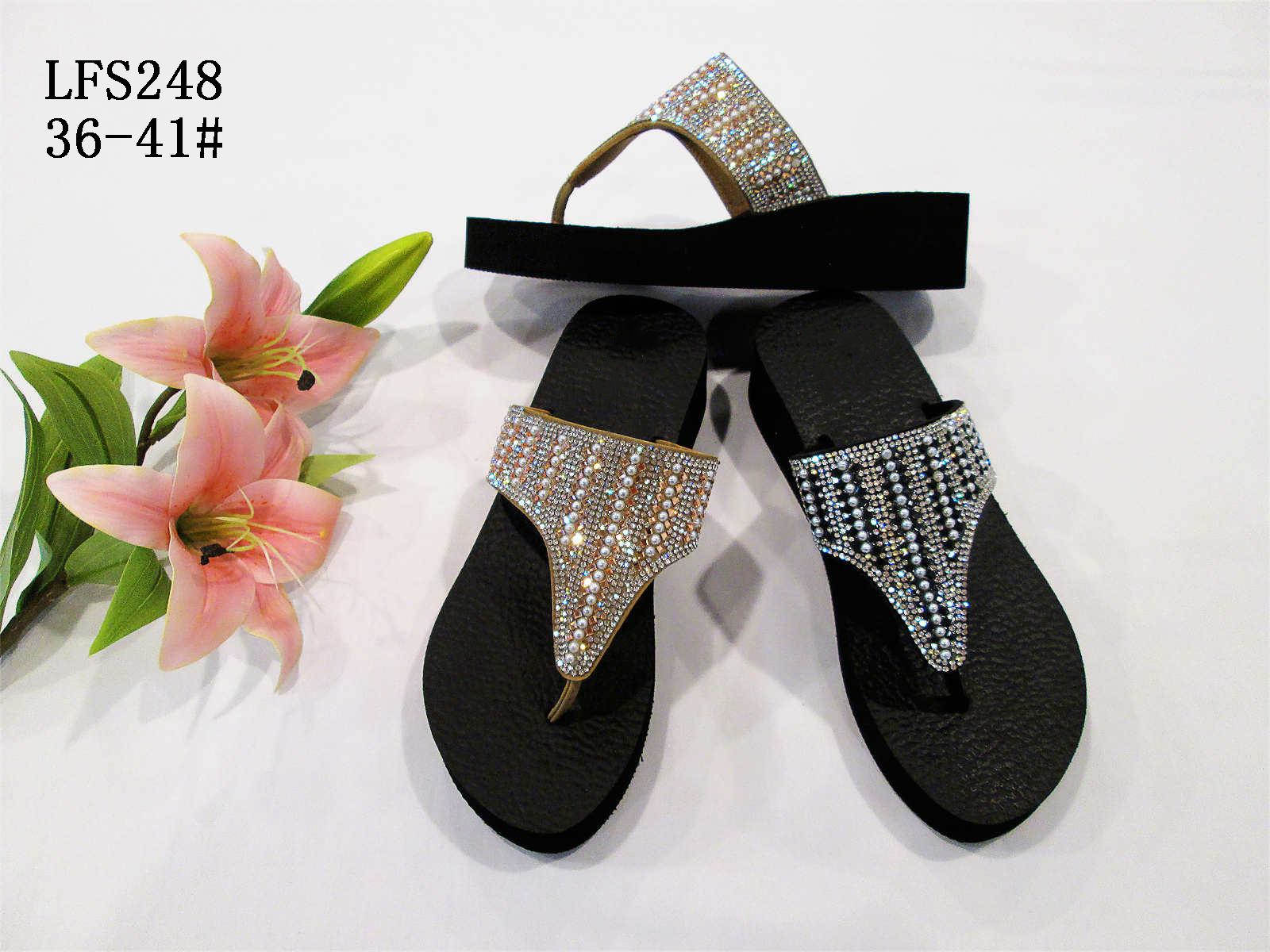 Lady's Fashion Slippers