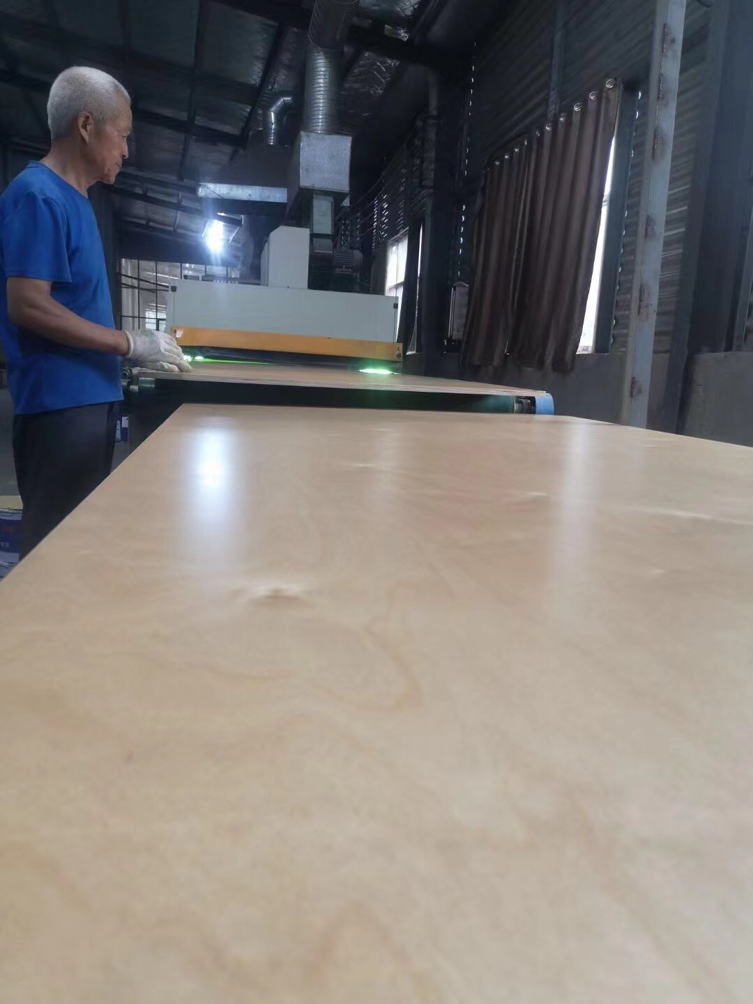 UV plywood
