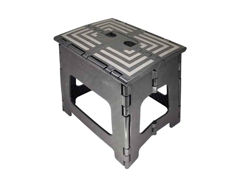 13“ anti-slip folding stool